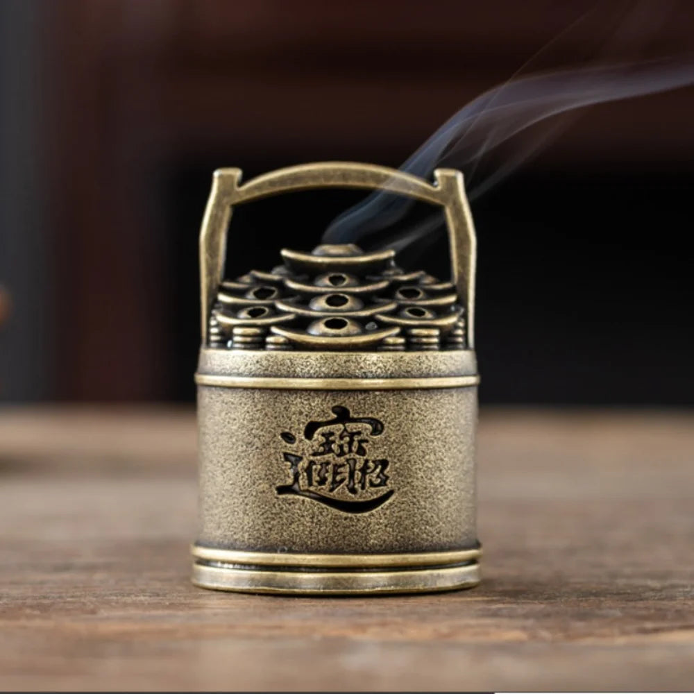 New Hollow Out Incense Burner Metal Classical Elegance Aromatherapy Stove Ancient Style Incense Holder Home Interior Decoration