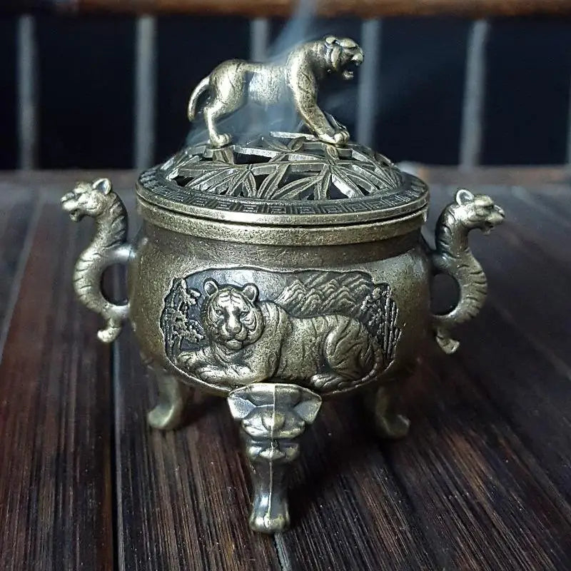 Tiger Incense Burner Metal Small Incense With Handle Yoga Burner Ornaments Meditation Home Decoration Ancient Style