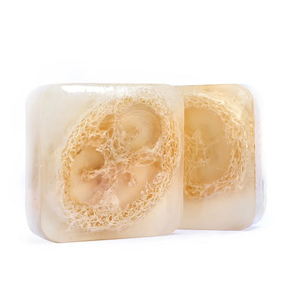 loofah Coconut essential oil soap, added with glutathione, suitable for cleaning and moisturizing the whole body, rich, delicate