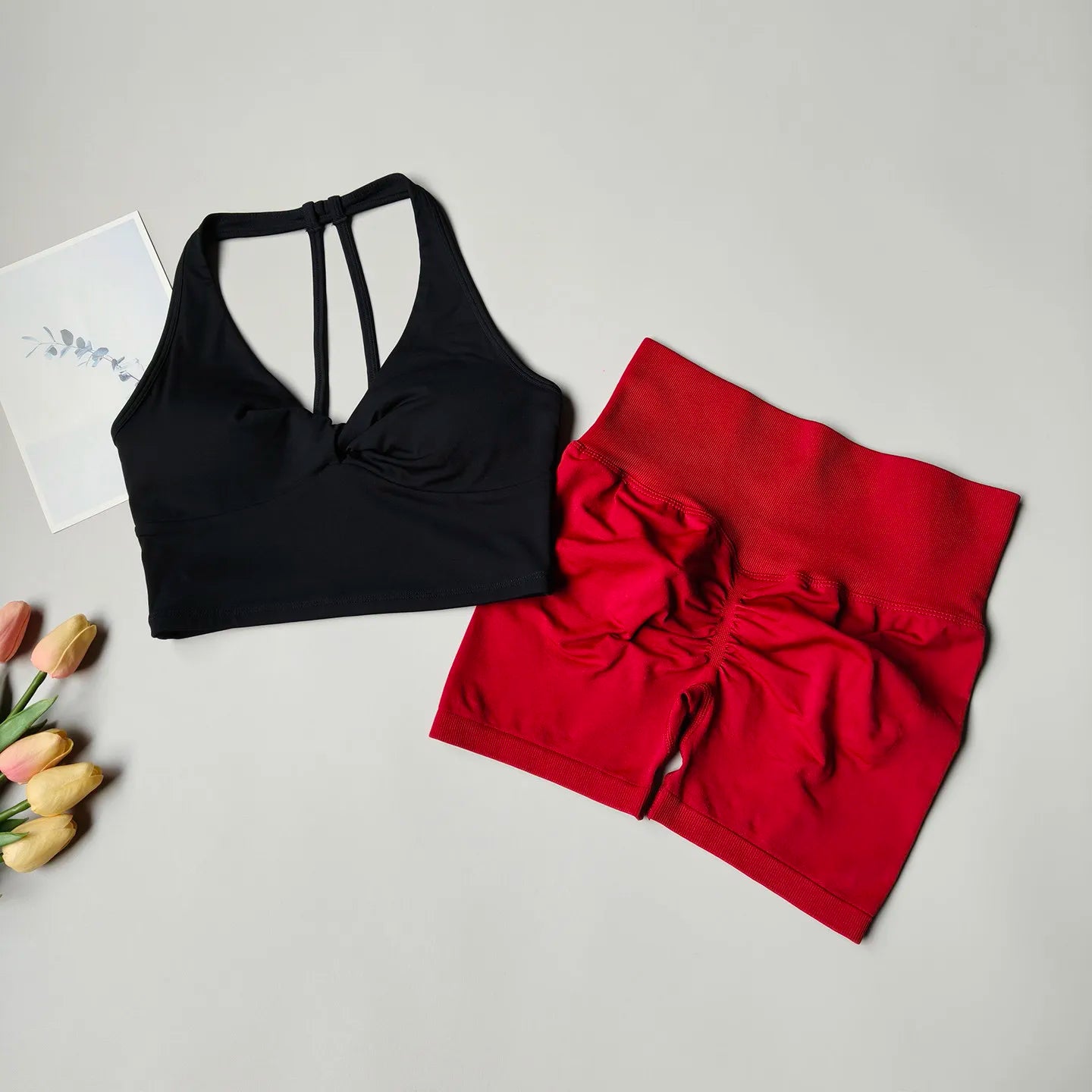 2026 Women's Yoga Set Breathable Speed Drying Beauty Back Training Exercise Fitness Chest Lifting Hip Peach Hip High Waist Short