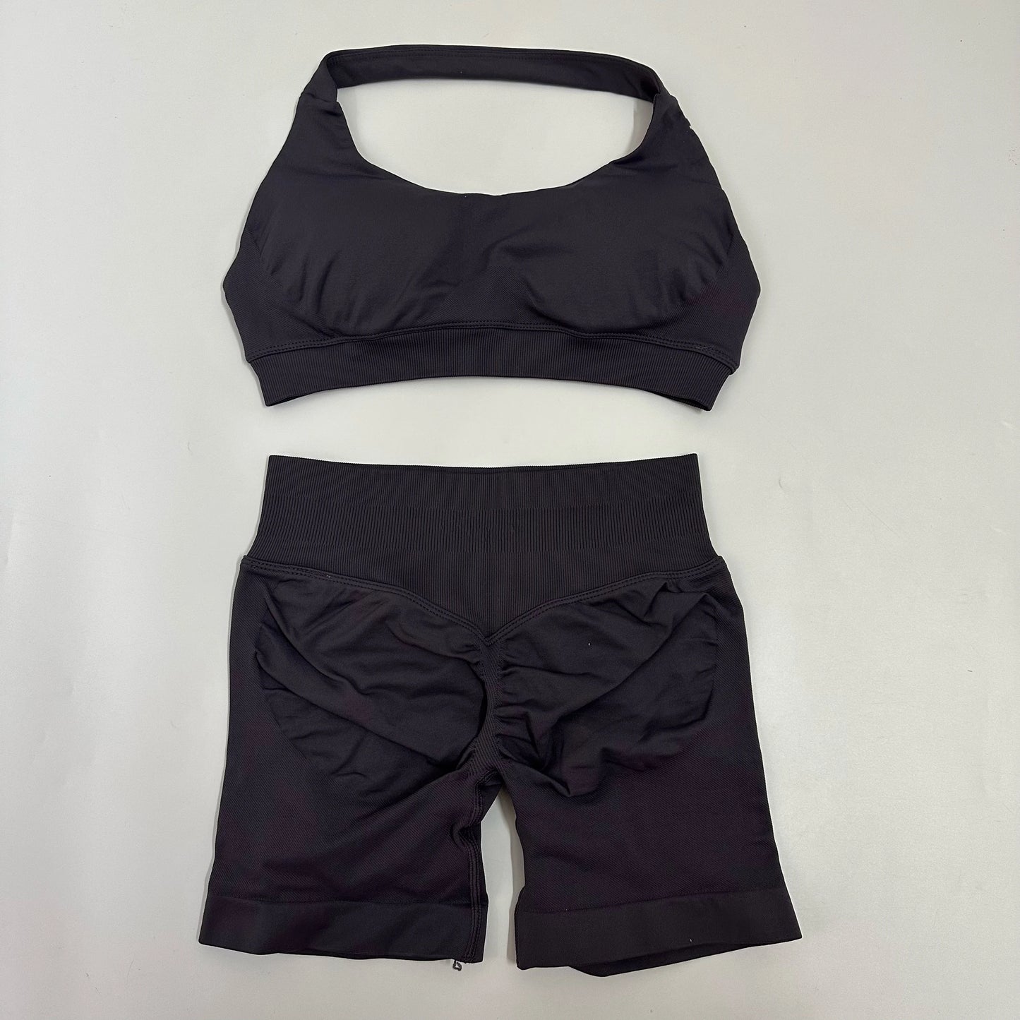 Yoga Shorts Sets Seamless Yoga Set Women 2Pcs Halter Sports Bra Scrunch Butt Gym Shorts Set Workout Clothes Summer Sportswear