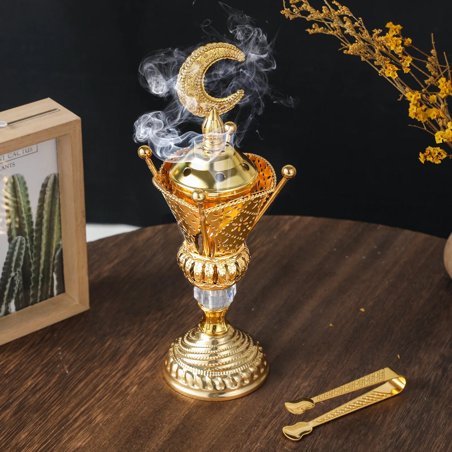 Middle Eastern Golden Charcoal Incense Burner Iron Art Arab Living Room Decoration Crafts Incense Insertion Candlestick