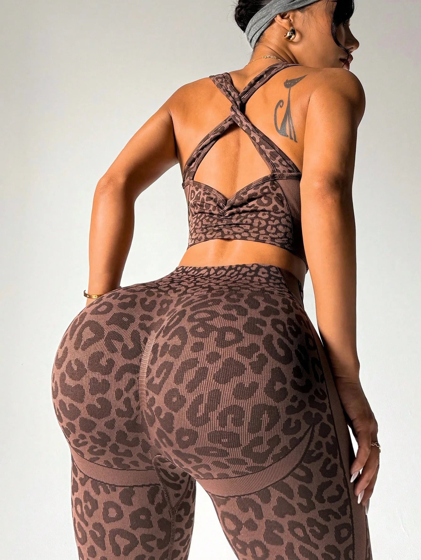Casual Sexy Outdoor Yoga Tracksuits Women Leopard Print Corset Top+Pants 2-piece Set Female GYM Fitness Trousers Suit Sportwear