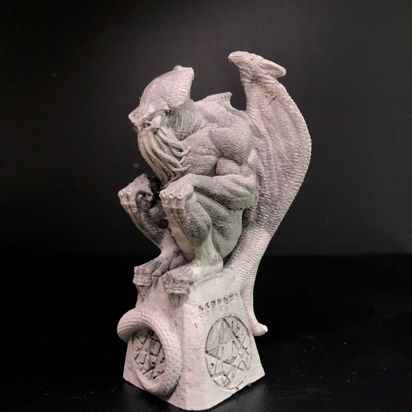 Cthulhu Aromatherapy stone hand carved plaster crafts decorated polishing gift Reiki Healing modern art