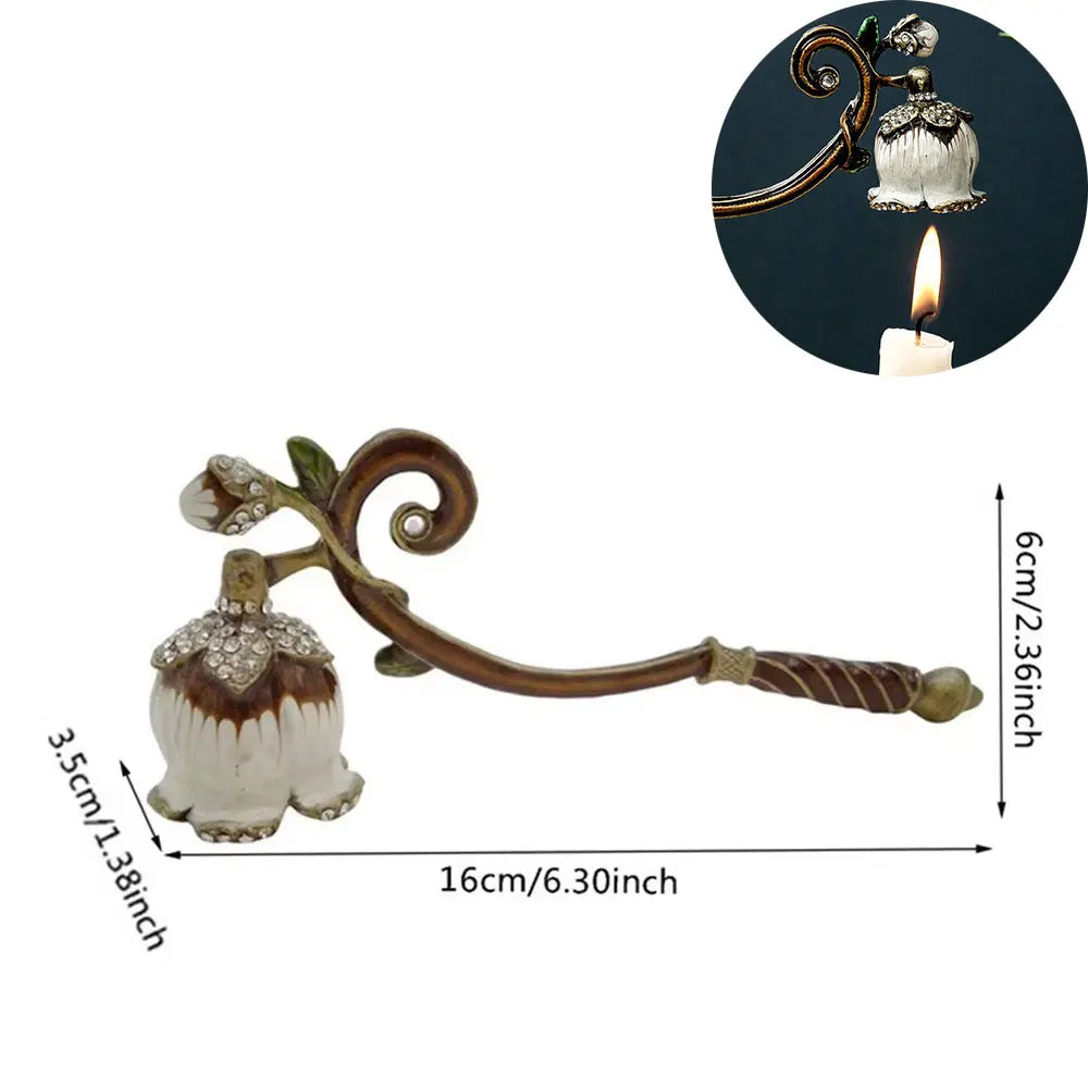 Luxury Scented Candle Care Accessory Metal Enamel Handle Flower Design DIY Aromatherapy Tools Candle Wick Snuffer Birthday Gifts