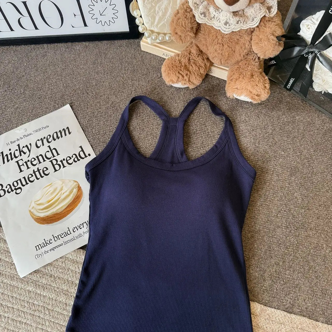 Dopamine  Sporty Fitness Women's Tank Top with Chest Pad Outdoor Style round Neck Backless Vest Casual Daily Wear