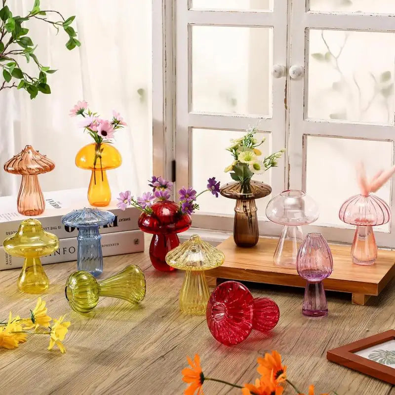 New Mushroom Glass Vase Creative Plant Hydroponic Vase Home Transparent Aromatherapy Bottle Small Vase Table Flower Decorations