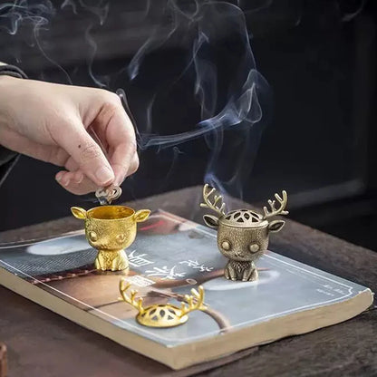 Incense Burner Auspicious Cloud Incense Burner Home Indoor Aromatherapy Ornament Creative Nordic Reindeer Incense Burner Alloy
