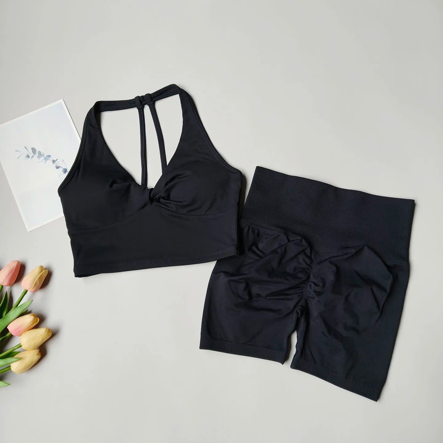 2026 Women's Yoga Set Breathable Speed Drying Beauty Back Training Exercise Fitness Chest Lifting Hip Peach Hip High Waist Short