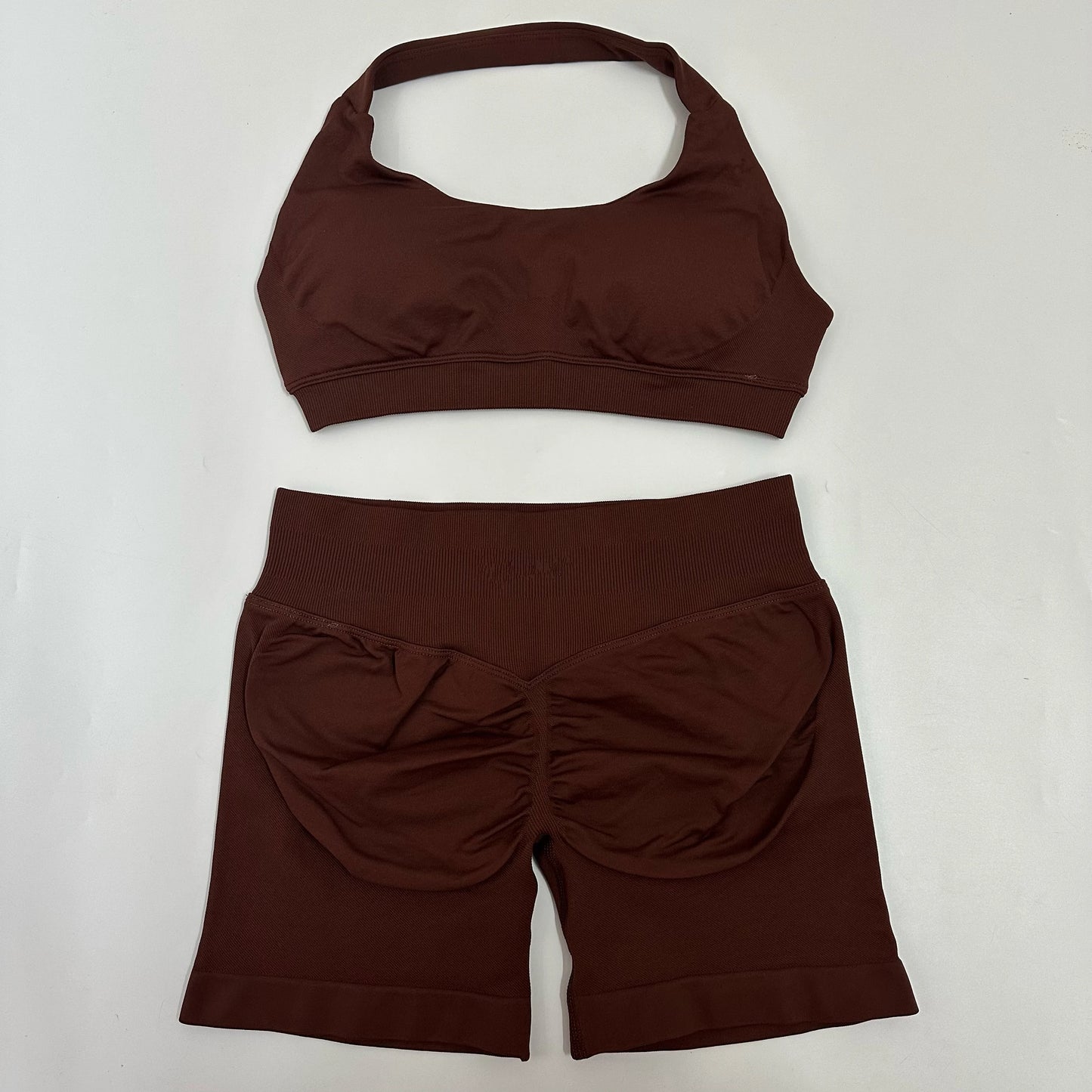 Yoga Shorts Sets Seamless Yoga Set Women 2Pcs Halter Sports Bra Scrunch Butt Gym Shorts Set Workout Clothes Summer Sportswear