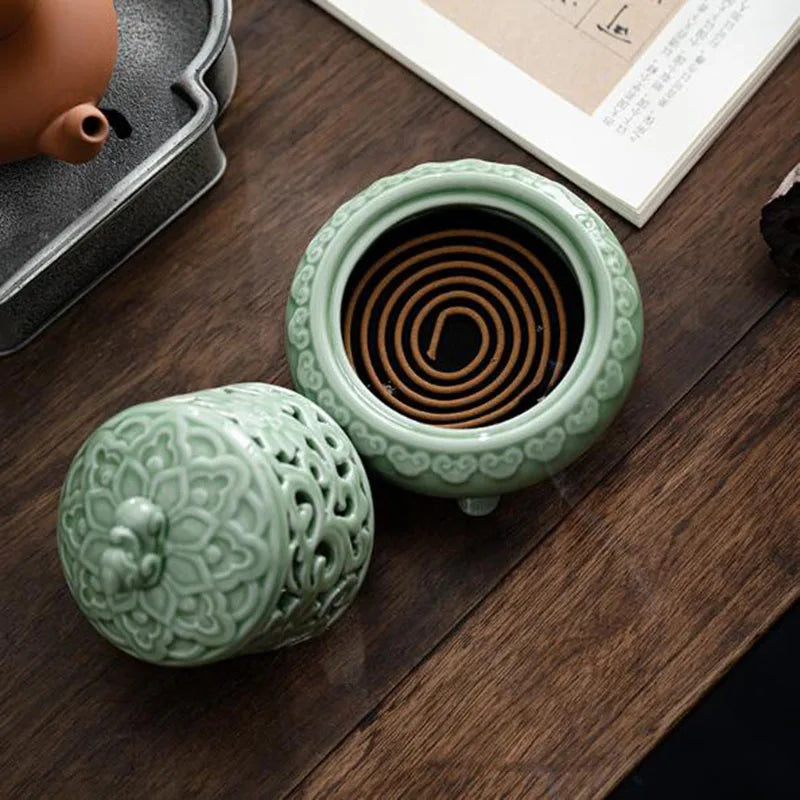Celadon Hollow Floral Pattern Tripod Aromatherapy Burner Coil Incense Holder Indoor Tea Ceremony Fragrance Censer Home Decor