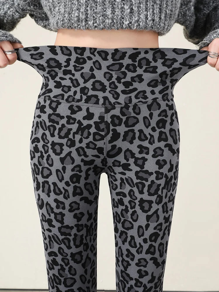 Autumn Winter Thin Velvet Fashion Leopard Sharkskin Leggings Women High Waisted Sexy Slim Tight Warm Leggings Yoga Pants