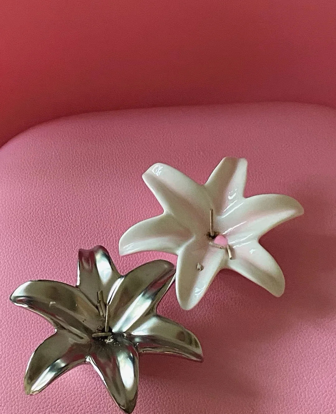 Cute Lily Ceramic Fragrance Insert Seat Line Incense Burner Vertical Incense Insertion Seat  Decoration Aromatherapy Storage