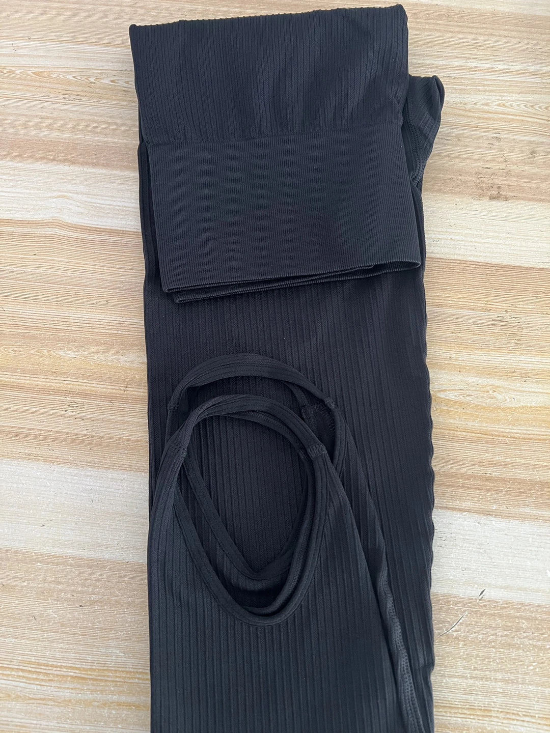 Autumn Stripes Seamless Black Leggings with Straps Yoga Comfortable Slightly Fashion Sexy High Waist Slim Tights Hip Lift