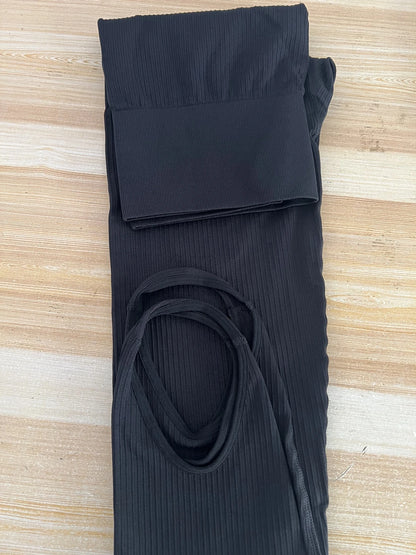 Autumn Stripes Seamless Black Leggings with Straps Yoga Comfortable Slightly Fashion Sexy High Waist Slim Tights Hip Lift