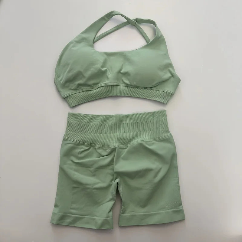 Yoga Asymmetric Gym Set Women Seamless Yoga Set Workout Shorts Sets Halter Sports Bra Scrunch Bum Shorts Fitness Clothes