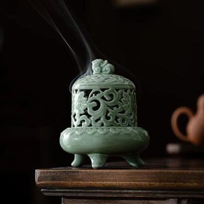 Celadon Hollow Floral Pattern Tripod Aromatherapy Burner Coil Incense Holder Indoor Tea Ceremony Fragrance Censer Home Decor