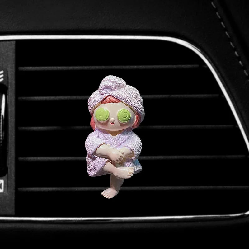 1pc Car Ice Cream Girl Vent Aromatherapy Clip Harmless Resin Cute Cartoon Comic Playful Bathrobe Interior Decoration Accessories