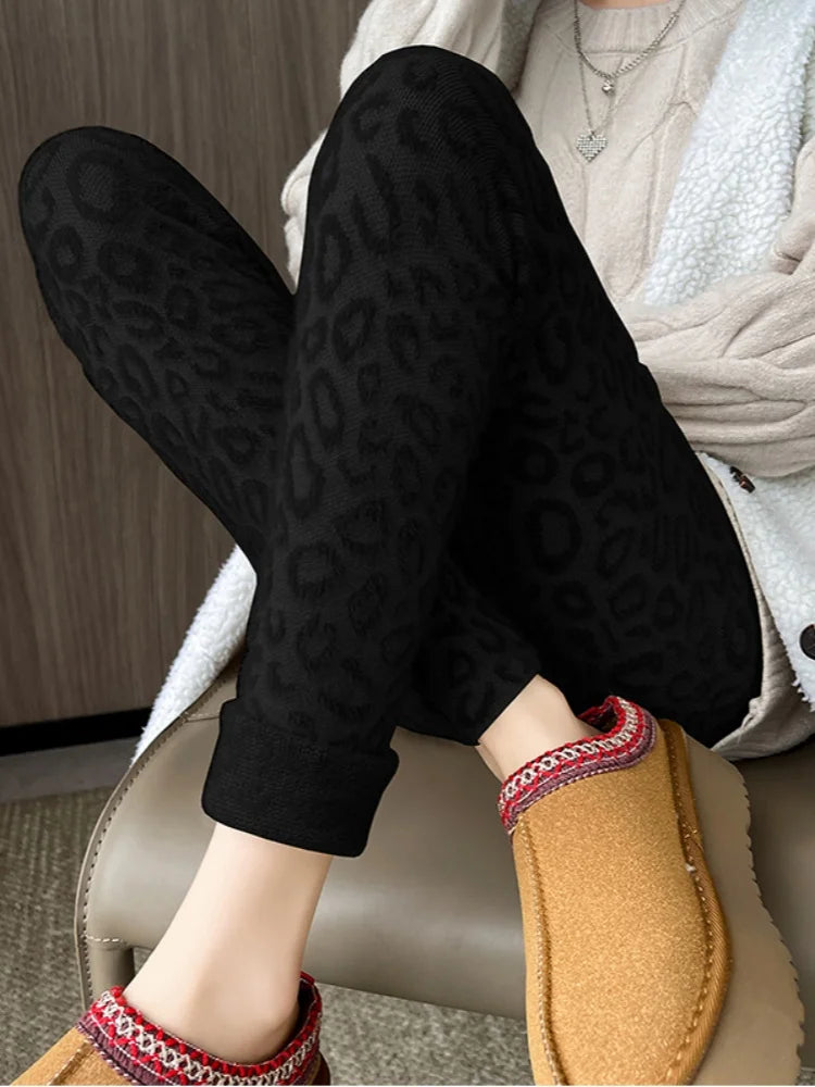 SMTHMA Winter Thick Leopard Print Mink Fleece Leggings For Women's Keeping Warm High Waisted Elastic Slimming Small Leg Pants