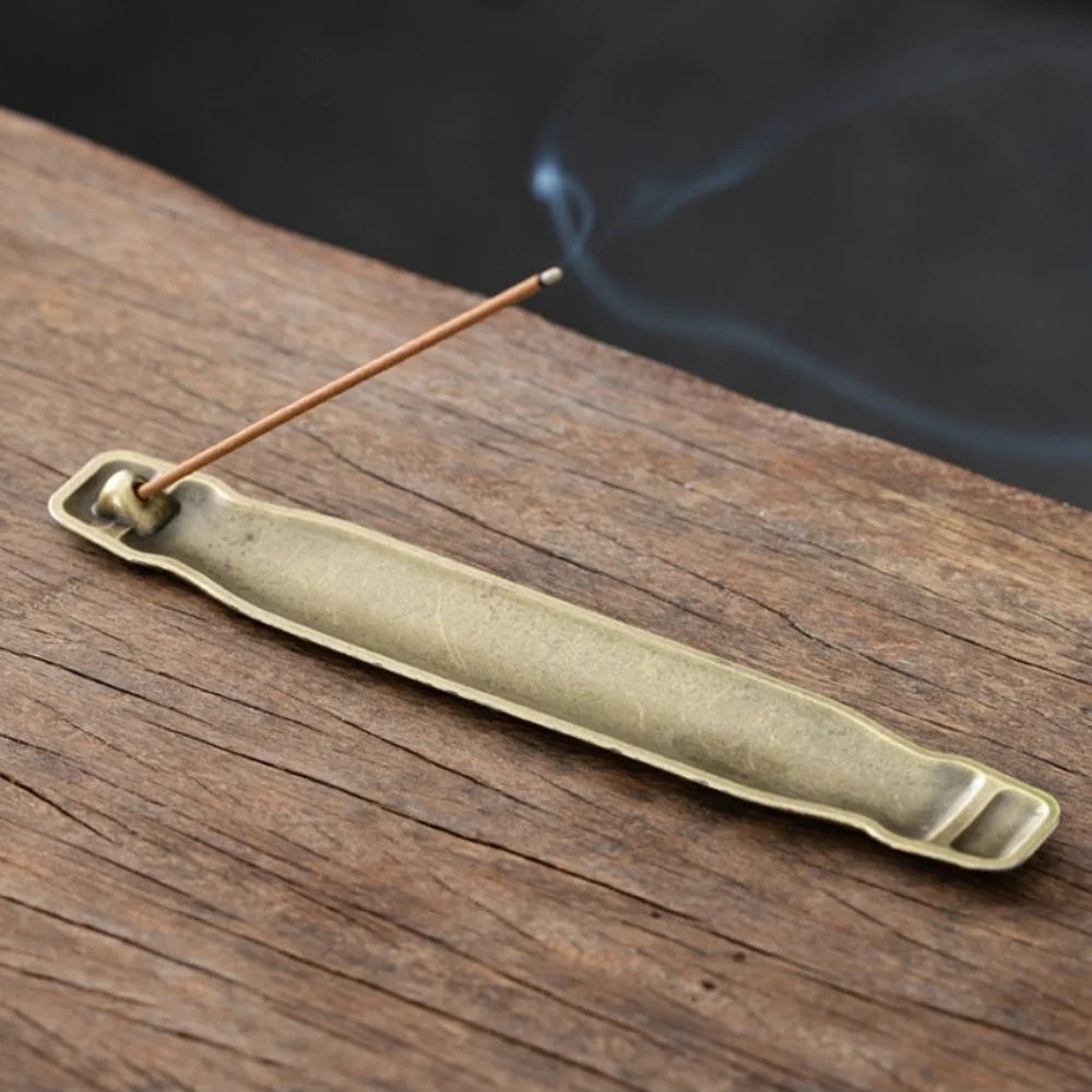 New Hollow Out Incense Burner Metal Classical Elegance Aromatherapy Stove Ancient Style Incense Holder Home Interior Decoration