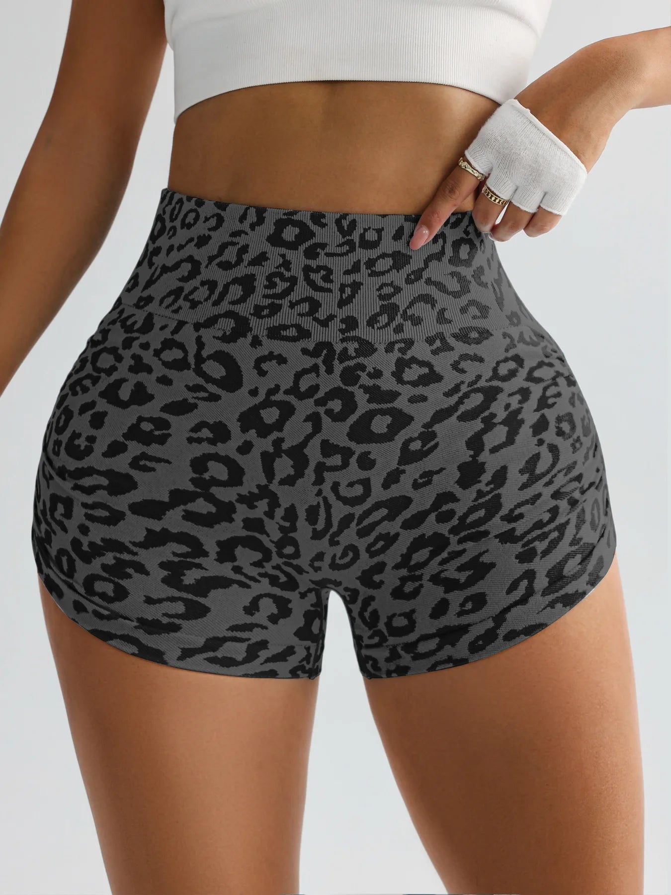 Women's Sexy Leopard Print Yoga Shorts Casual High Waist Skinny Fitness Sports Shorts Female Gym Runing Tights Super-short Pants