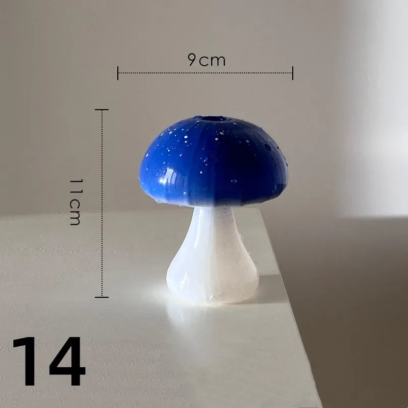 New Mushroom Glass Vase Creative Plant Hydroponic Vase Home Transparent Aromatherapy Bottle Small Vase Table Flower Decorations