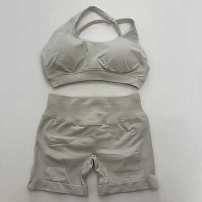 Yoga Asymmetric Gym Set Women Seamless Yoga Set Workout Shorts Sets Halter Sports Bra Scrunch Bum Shorts Fitness Clothes