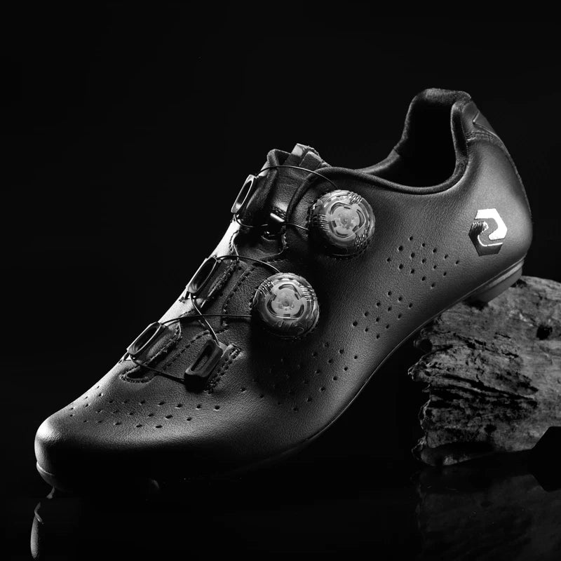 sidebike cycling shoes ultralight 14 level hardness carbon fiber shoes road bike men professional self-locking cleat sneakers