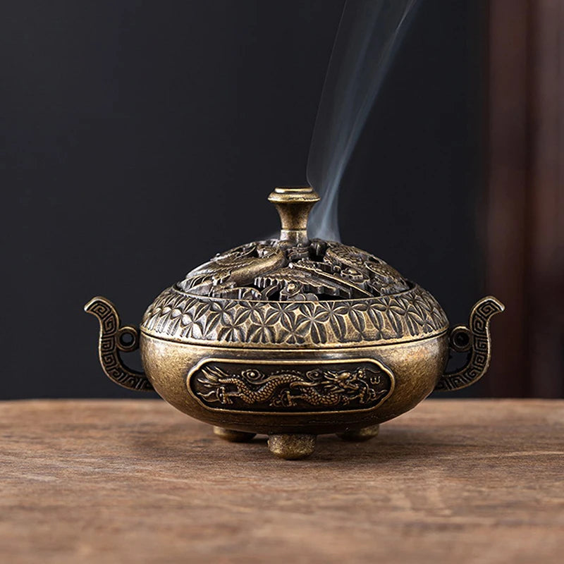 Antique Incense Burner Buddhist Hollow Incenses Holder With Cover Chinese Ancient Mini Censer Ornaments Home Office Decoration
