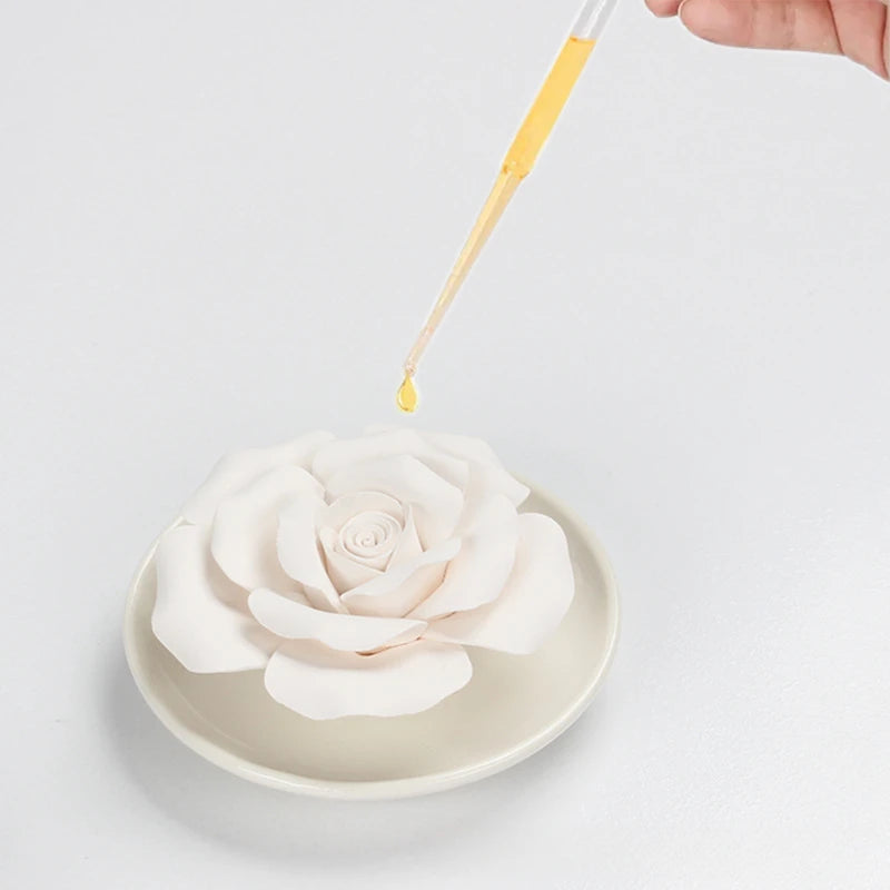 Exquisite Handmade Ceramic Flower Diffuser for Aromatherapy and Decoration