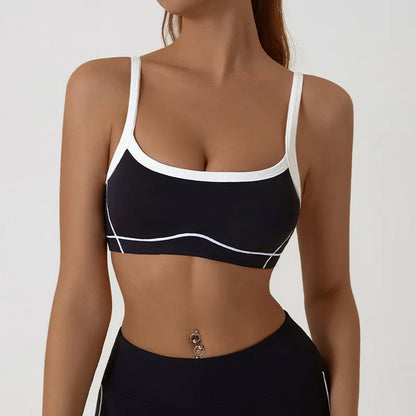 Nude High-elasticity Yoga Suit Contrasting Color Bra Halter Top Hip-lifting Fitness Line Shorts Pilates Sports Set