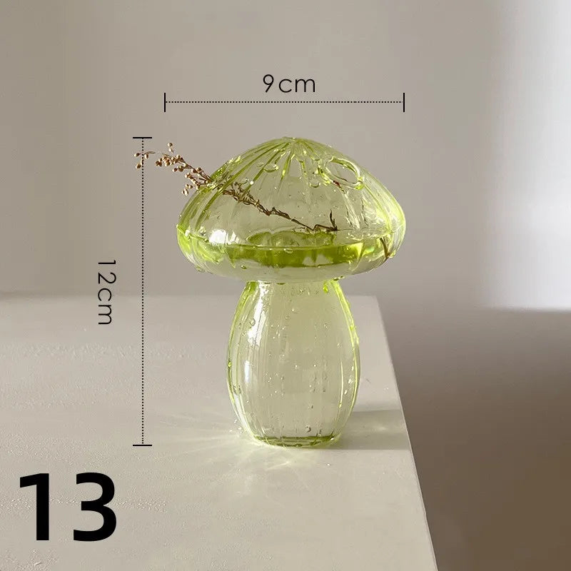 New Mushroom Glass Vase Creative Plant Hydroponic Vase Home Transparent Aromatherapy Bottle Small Vase Table Flower Decorations