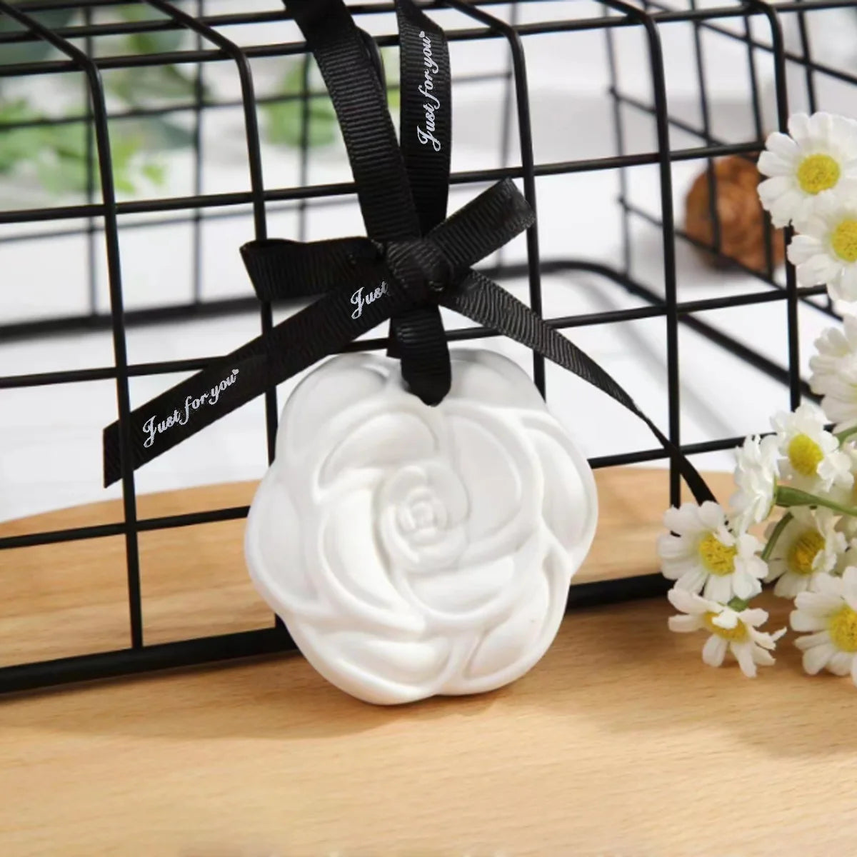 Indoor ceramic stone fragrance diffuser hanging for home use solid light car aromatherapy camellia pendant decoration